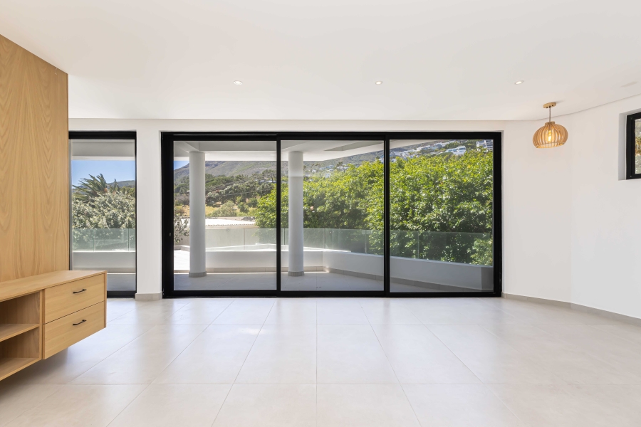 To Let 3 Bedroom Property for Rent in Camps Bay Western Cape